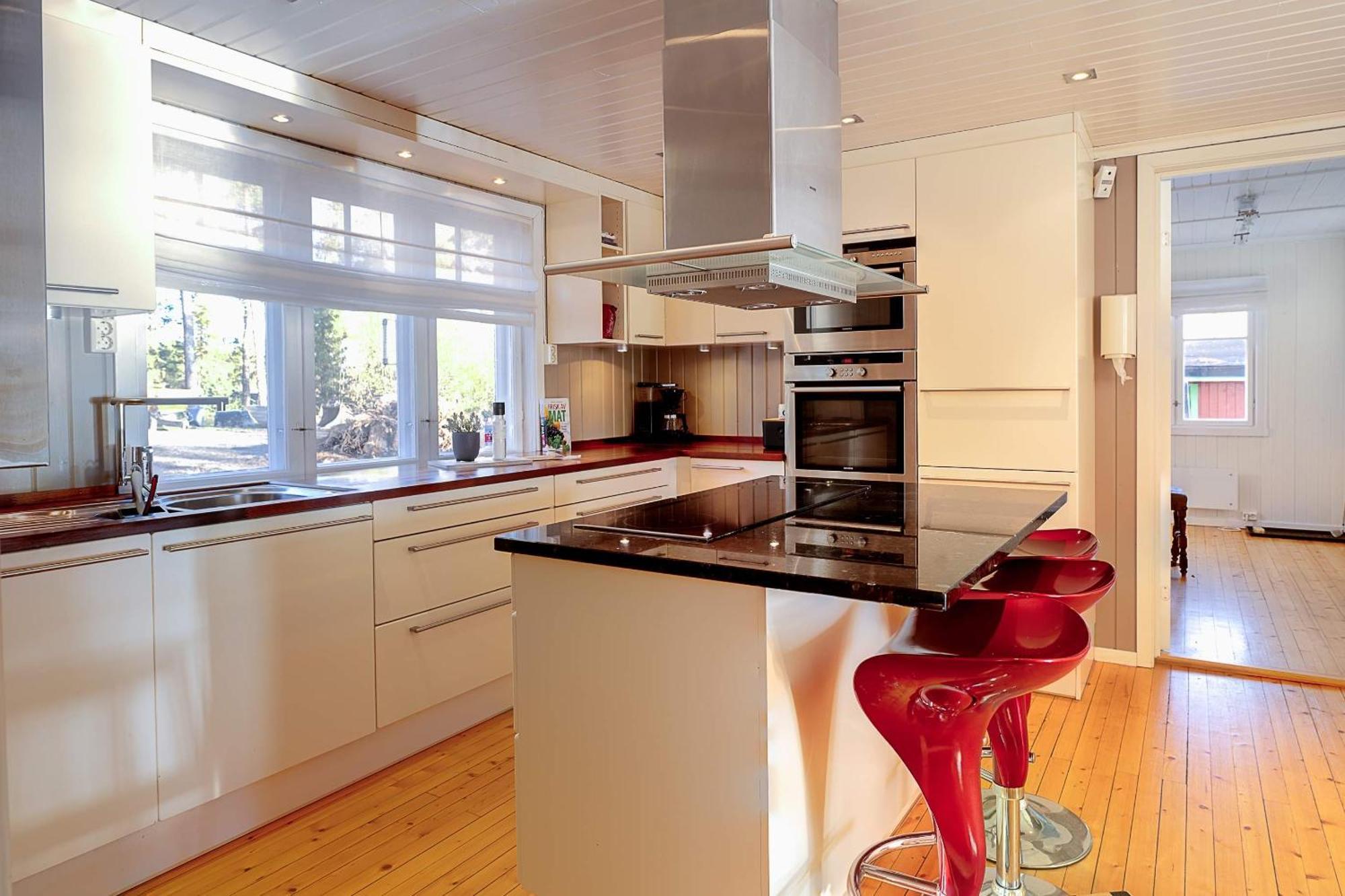 Holiday home Skomakerhuset Loten