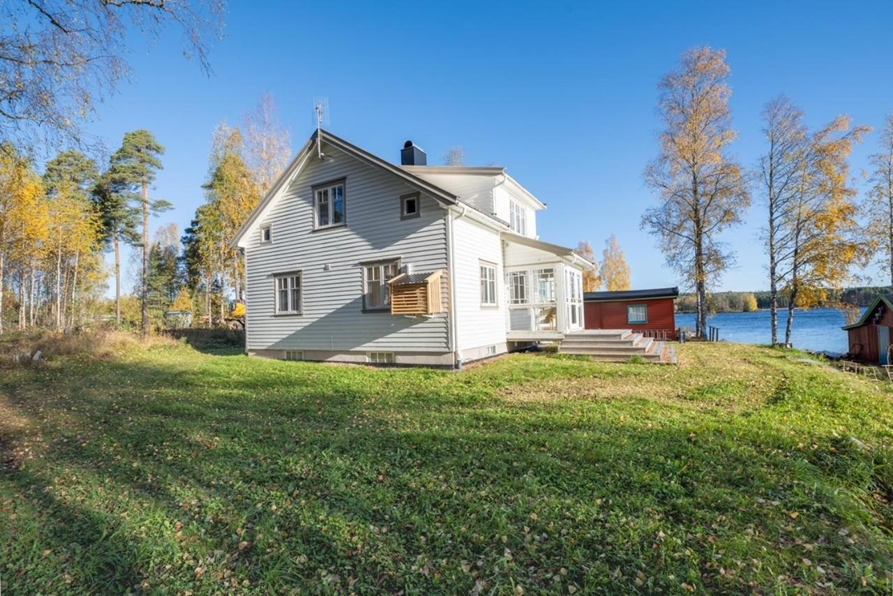 Skomakerhuset Holiday home Loten